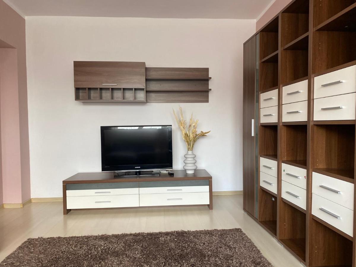 Sendy Apartman 2 Apartment Sfântu-Gheorghe Exterior foto