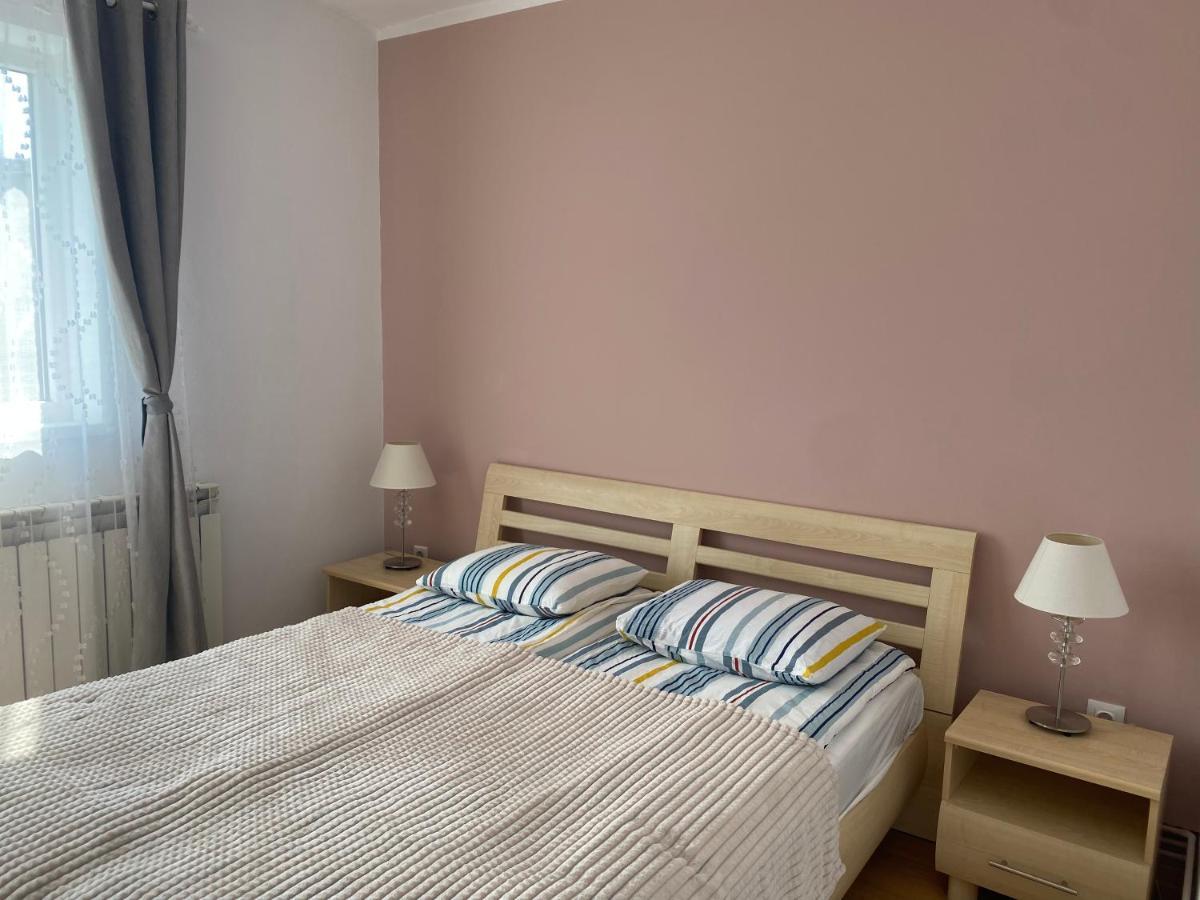 Sendy Apartman 2 Apartment Sfântu-Gheorghe Exterior foto